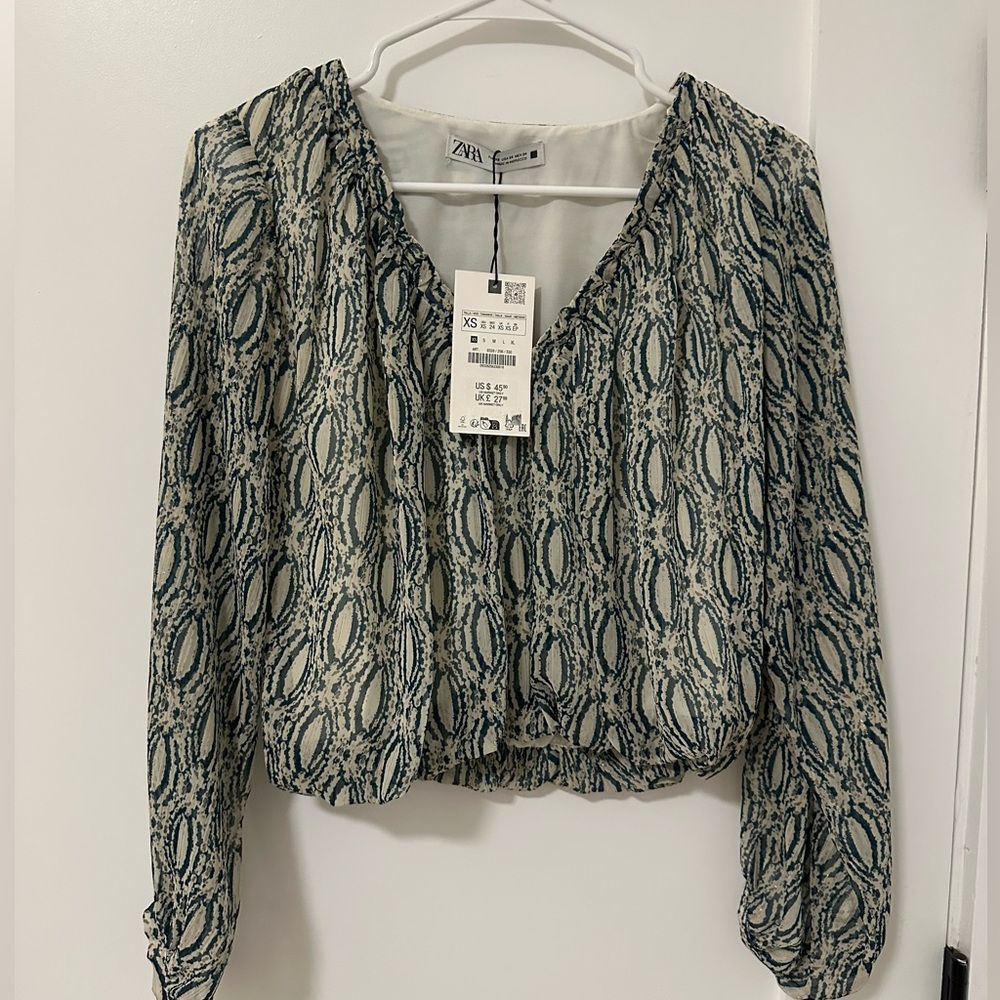 Zara Patterned Blouse in Black and Cream and blue -New